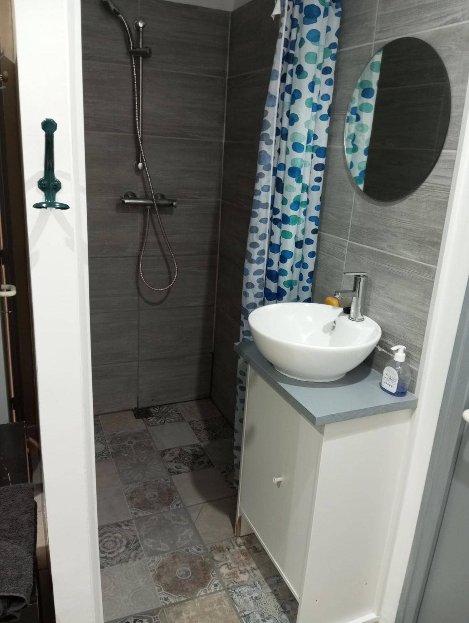 Appartement Village Medieval Saint-Germain-Laval  Ngoại thất bức ảnh